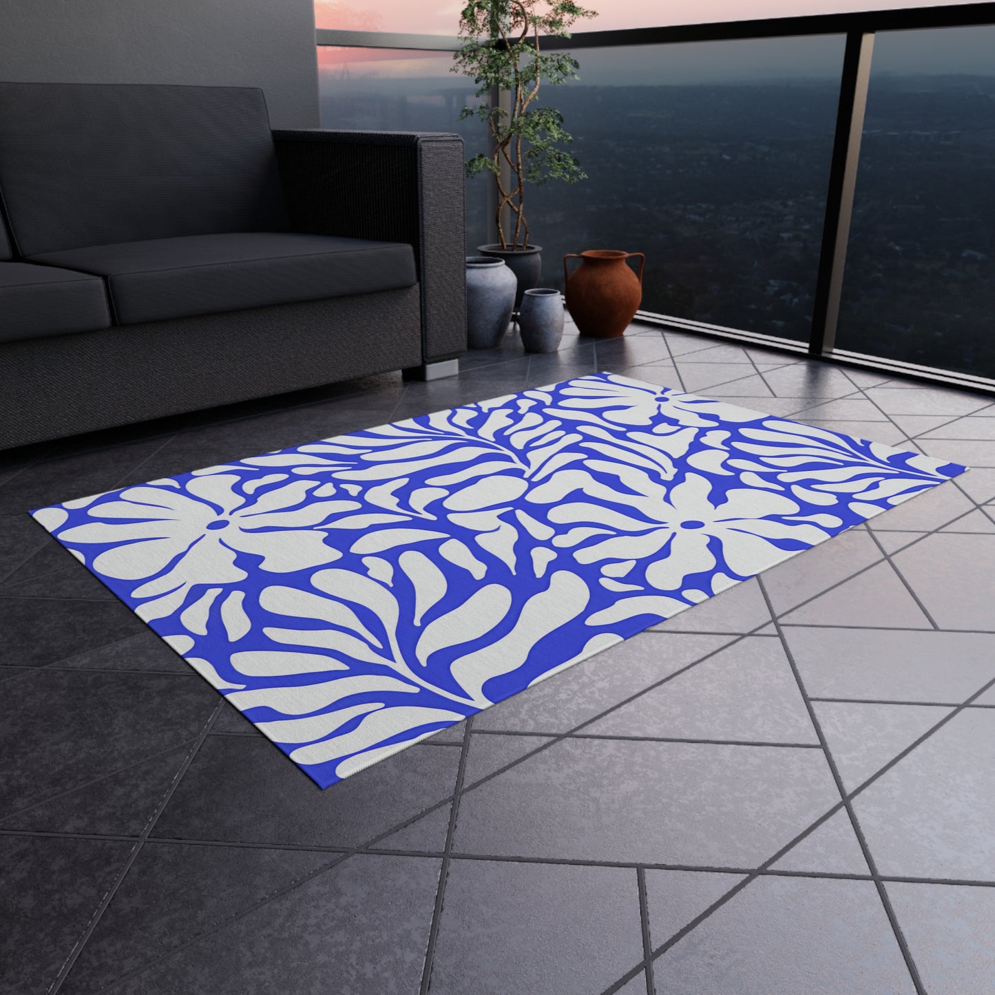 Blue White Floral Pattern Outdoor/Indoor Rug | Tropical Leaf Design