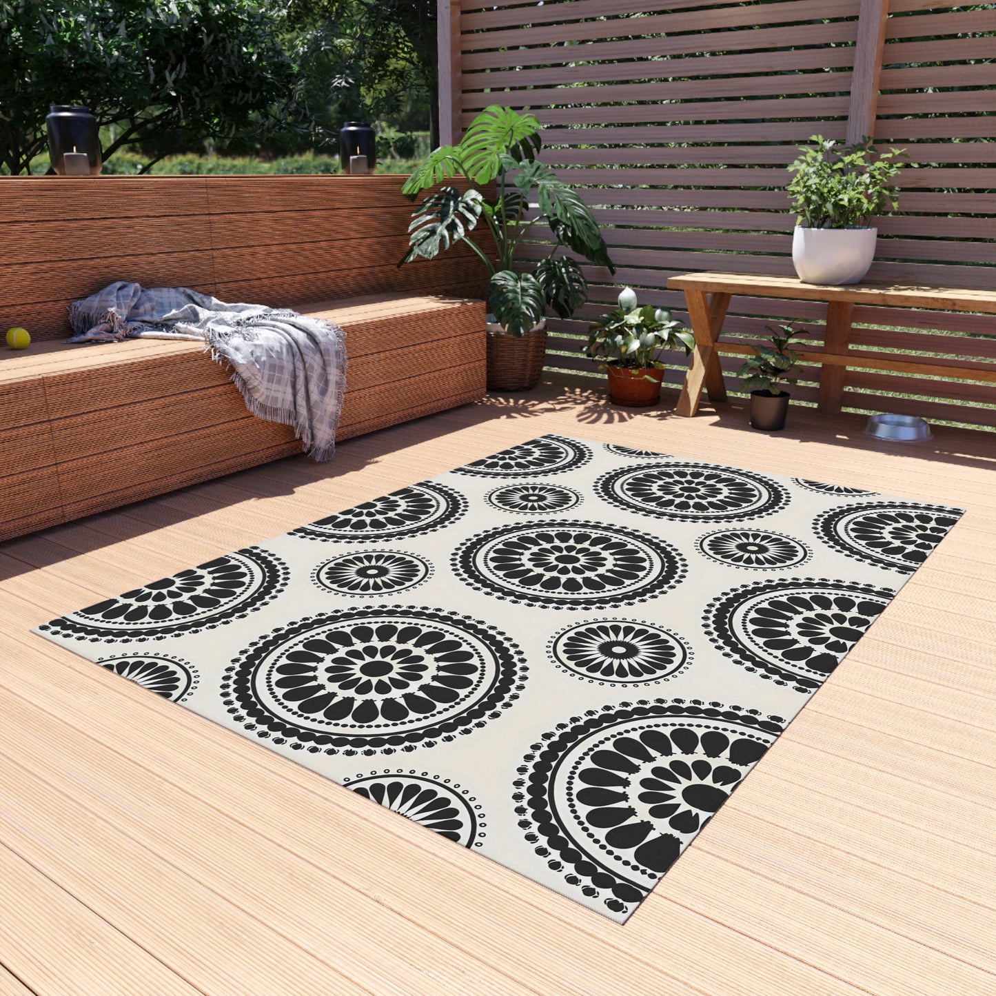Black and White Stylish Outdoor Rug for Patios, Decks, and Gardens - Boho Chic Floor Mat for Entertaining, Home Decor, Picnic, Camping