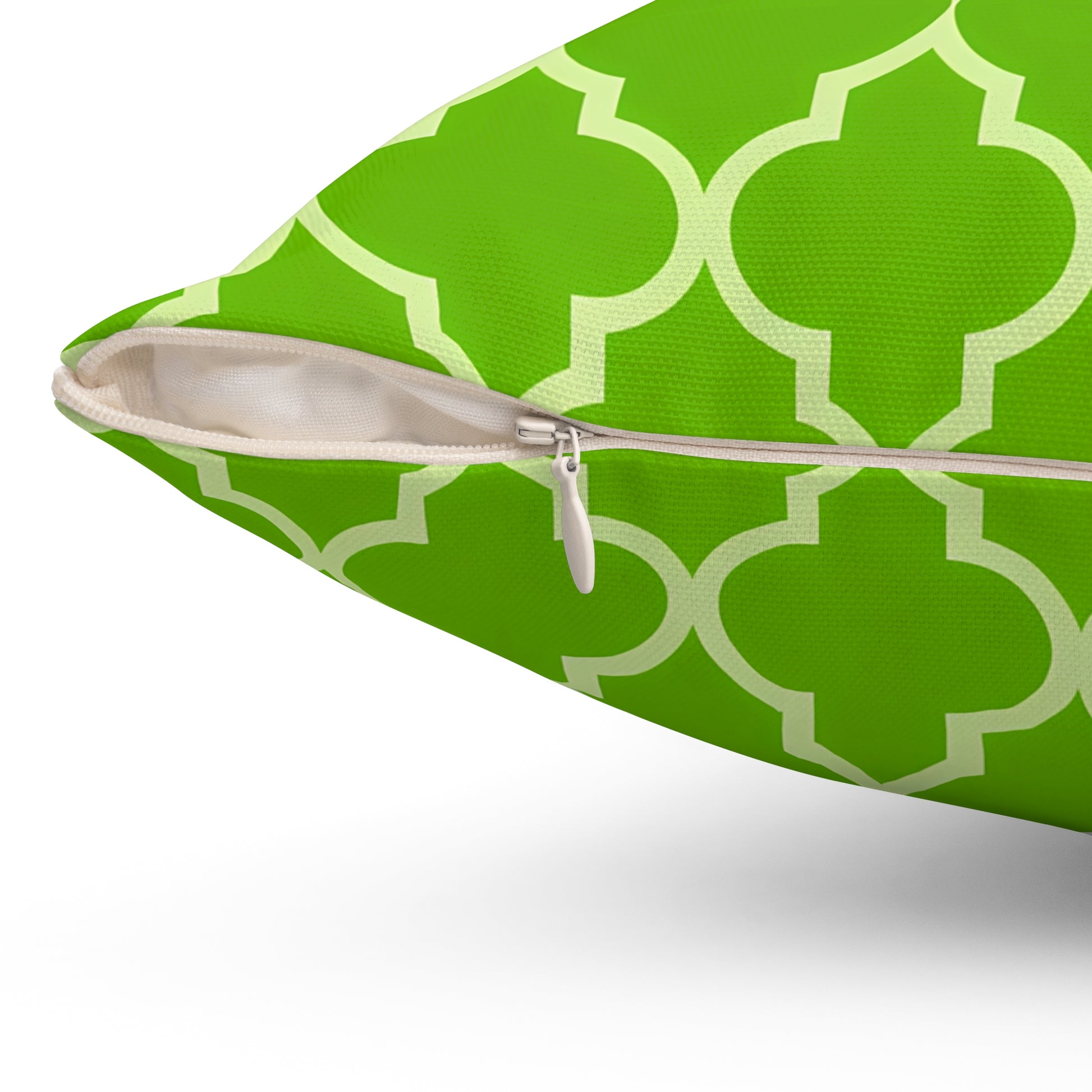 Vibrant Green Decorative Pillow, Modern Home Decor, Living Room Cushion, Stylish Pillow, Sofa Accent, Birthday Gift, Moroccan Quatrefoil - LOLA VEGAS ART