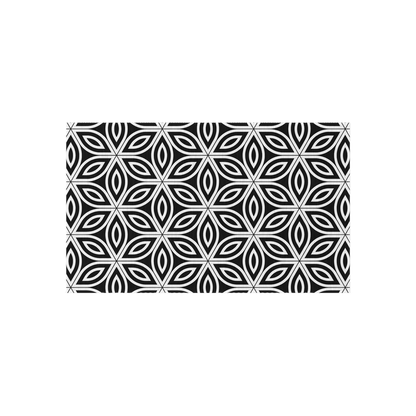 Geometric Floral Tile Outdoor/Indoor Rug | Black White Patterned Mat