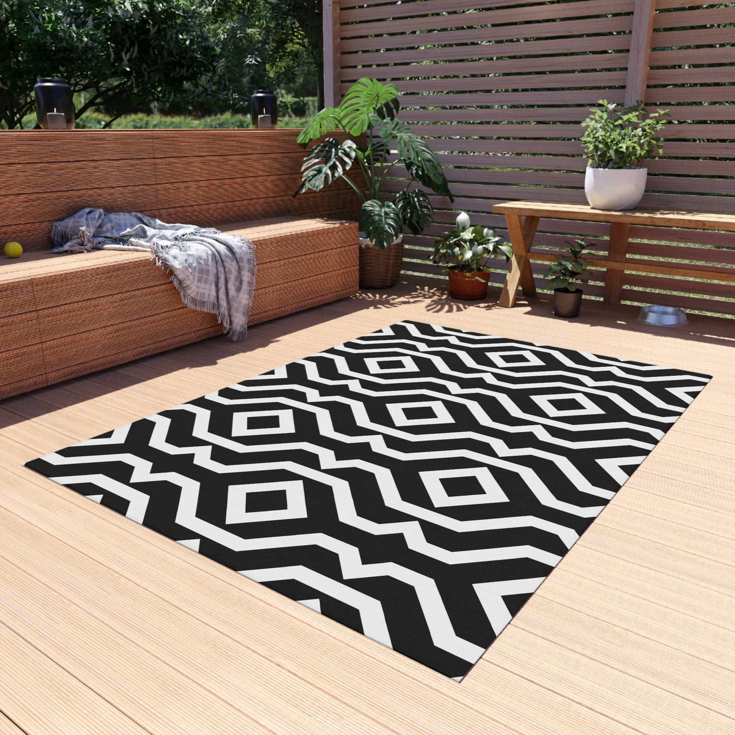 Geometric Black White Pattern Outdoor/Indoor Rug | Modern Patio Mat