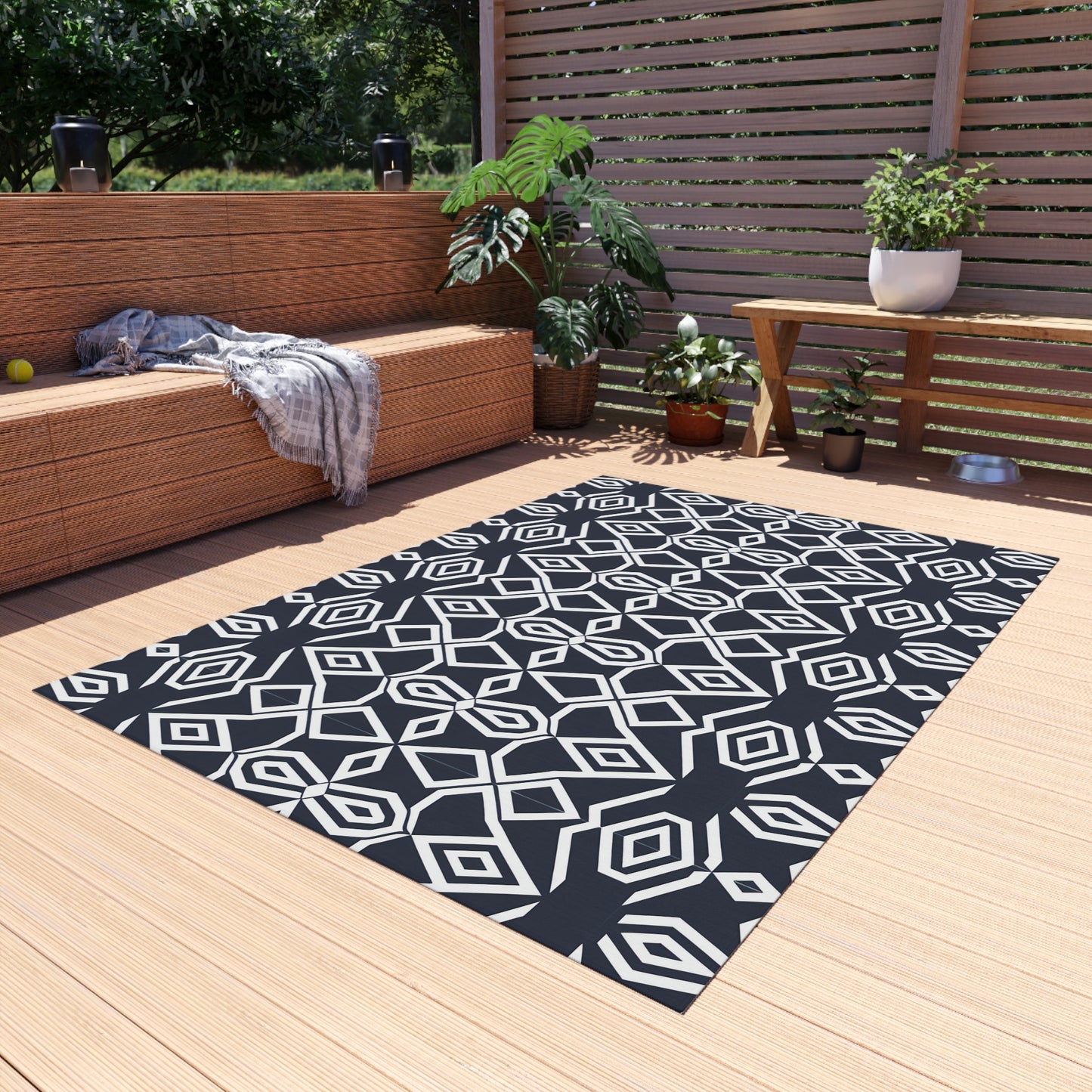 Geometric Diamond Pattern Outdoor/Indoor Rug | Navy White Tribal Design