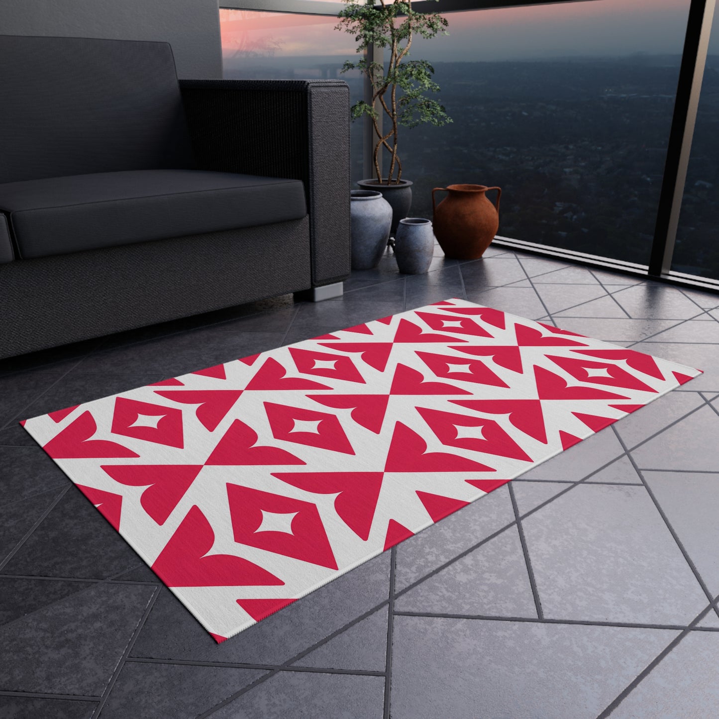 Rosey-Red Geometric Diamond Pattern Outdoor/Indoor Rug | Modern Patio Mat