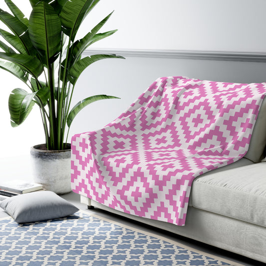 Boho Native American Pink White Geometric Diamond Pattern Sherpa Blanket | Cozy Fleece Throw