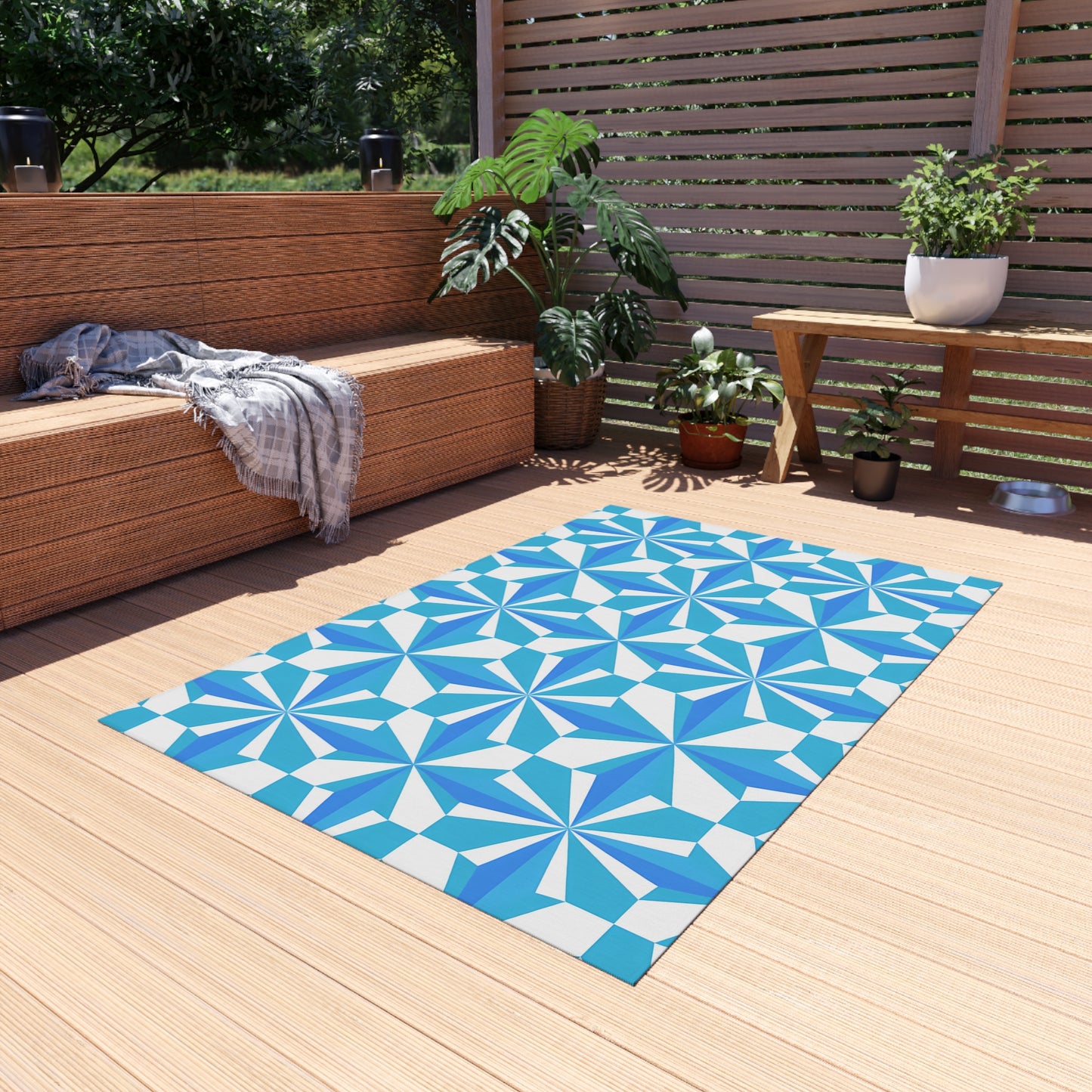 Blue White Geometric Pinwheel Pattern Outdoor/Indoor Rug | Patio Mat
