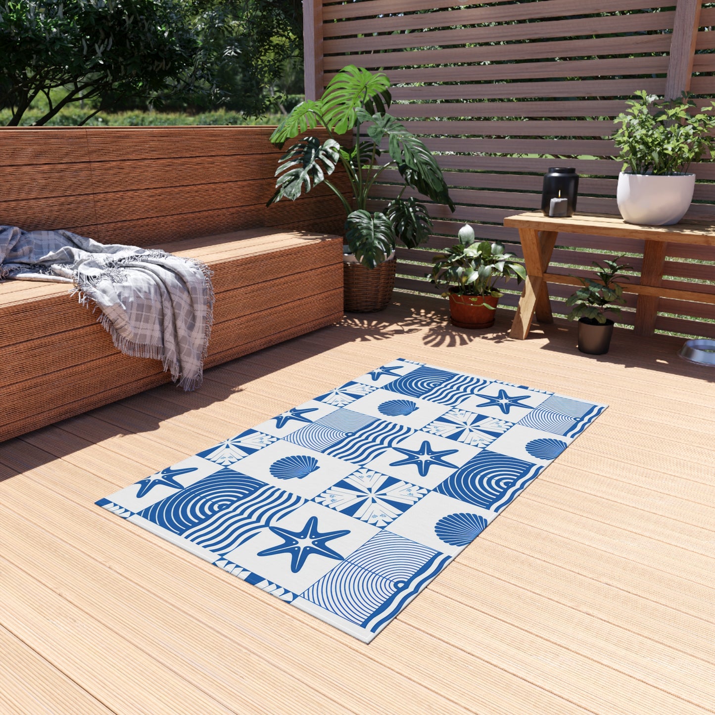 Nautical Seashell Starfish Checkered Outdoor/Indoor Rug | Coastal Patio Mat