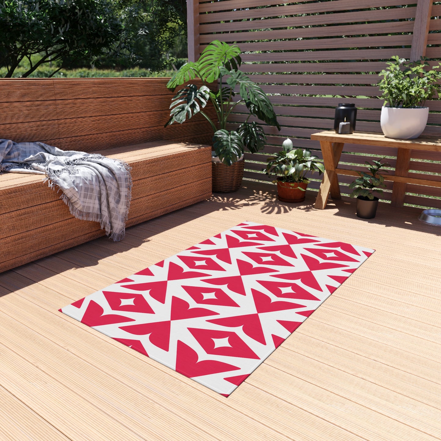 Rosey-Red Geometric Diamond Pattern Outdoor/Indoor Rug | Modern Patio Mat