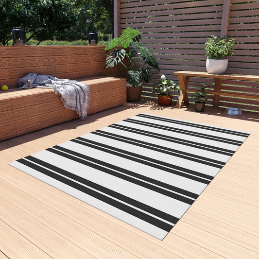 Black and White Vertical Stripe Outdoor/Indoor Rug | Modern Patio Mat