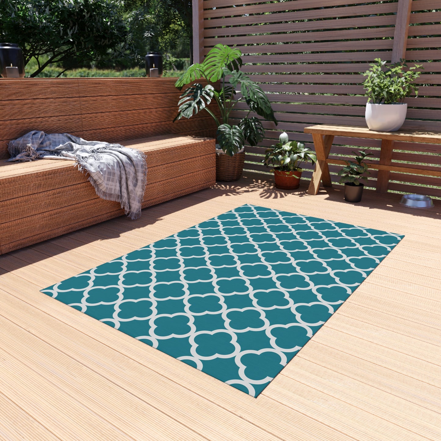 Teal Quatrefoil Outdoor/Indoor Rug | Patterned Patio Mat