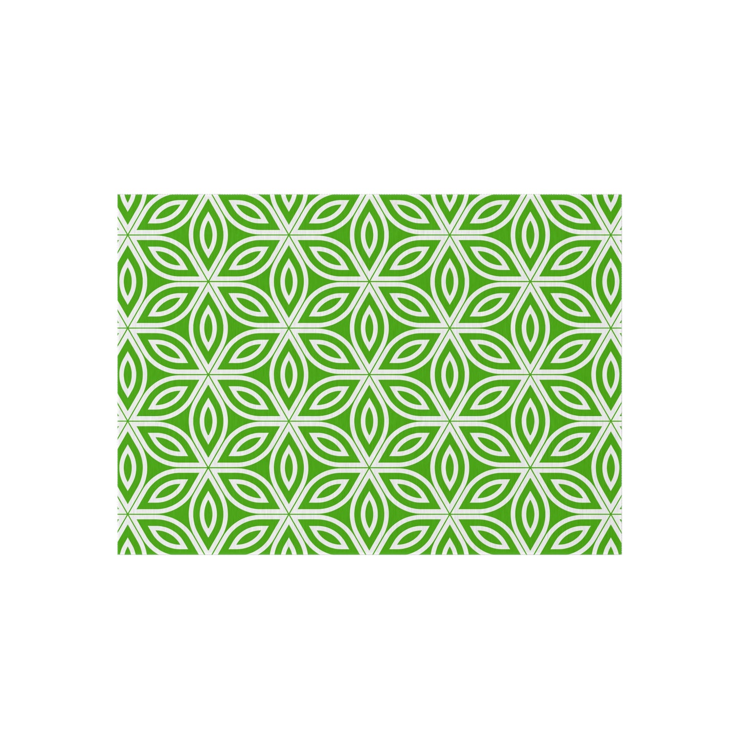 Green Geometric Petal Pattern Outdoor/Indoor Rug | Modern Patio Mat