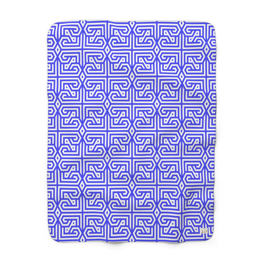 Periwinkle Geometric Maze Pattern Sherpa Fleece Blanket | Modern Grid Throw