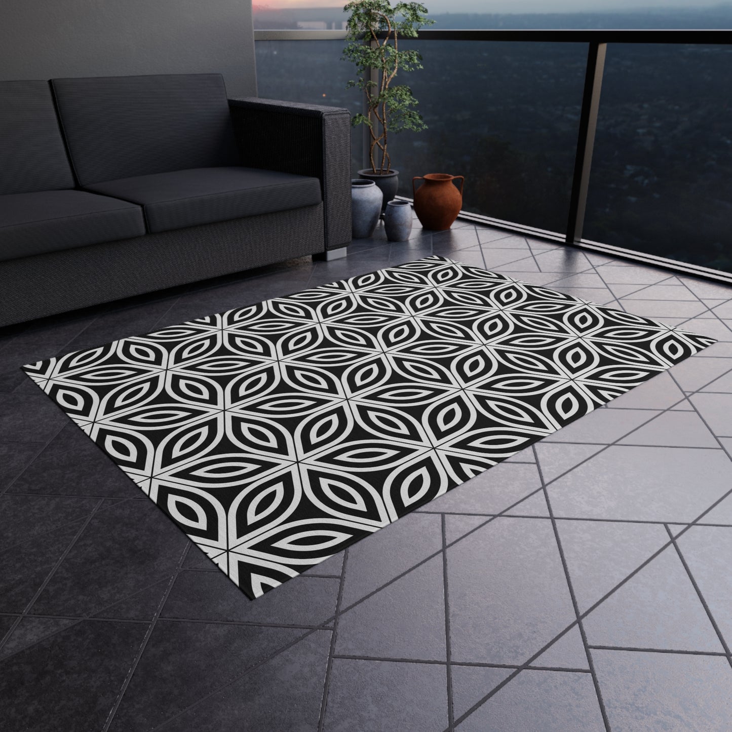 Geometric Floral Tile Outdoor/Indoor Rug | Black White Patterned Mat