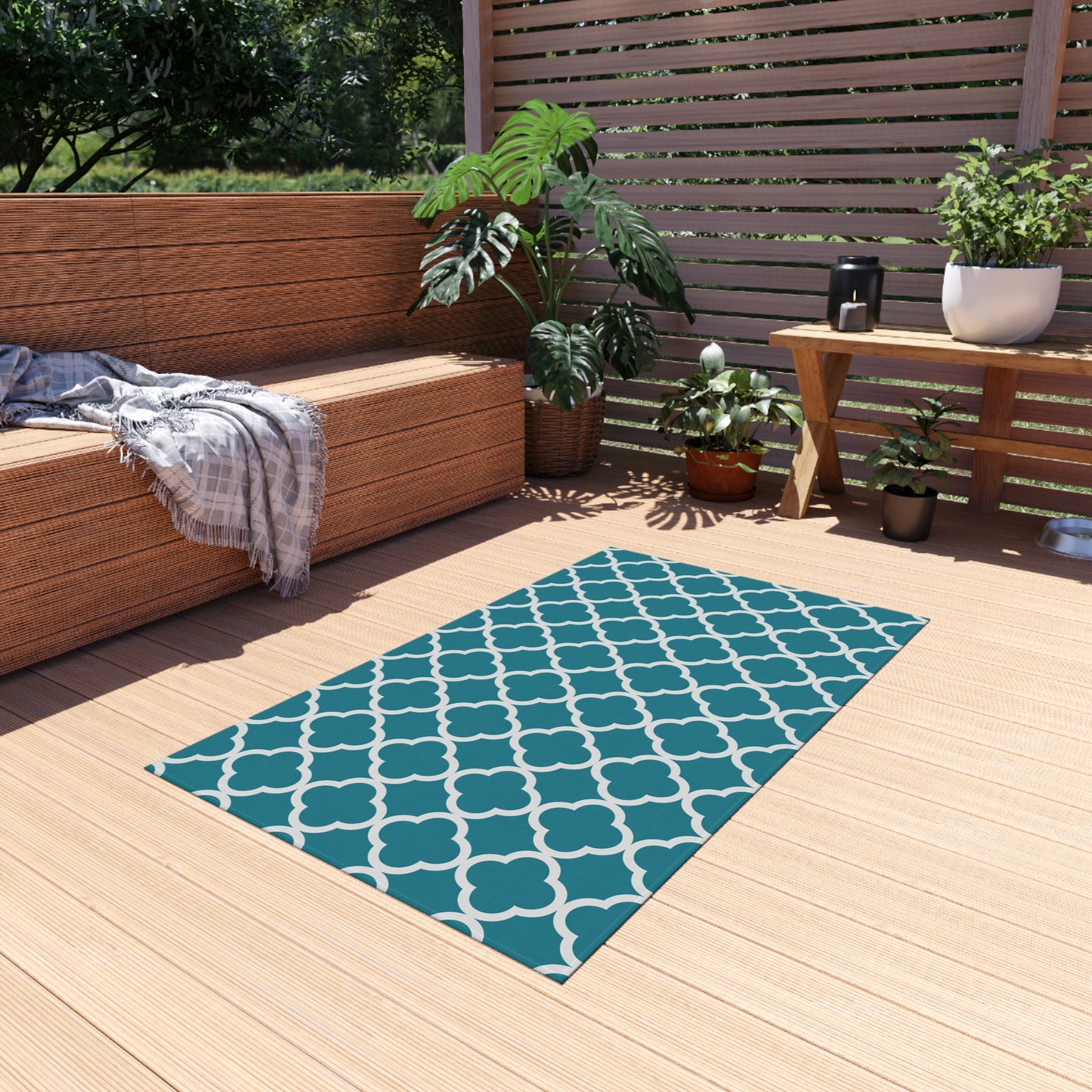 Teal Quatrefoil Outdoor/Indoor Rug | Patterned Patio Mat