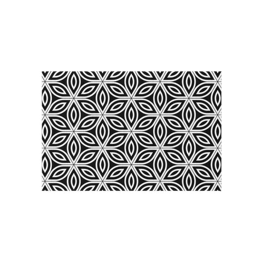 Geometric Floral Tile Outdoor/Indoor Rug | Black White Patterned Mat